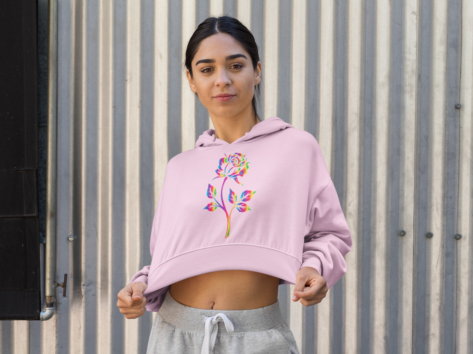 crop-top-hoodie-mockup-of-a-woman-in-an-athleisure-look-32468